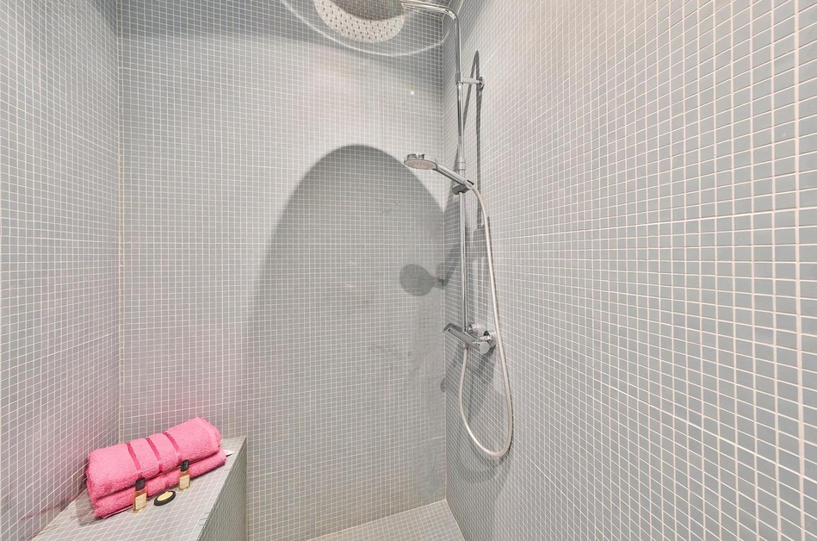 Guestready - Atypic Near Montmartre Apartment